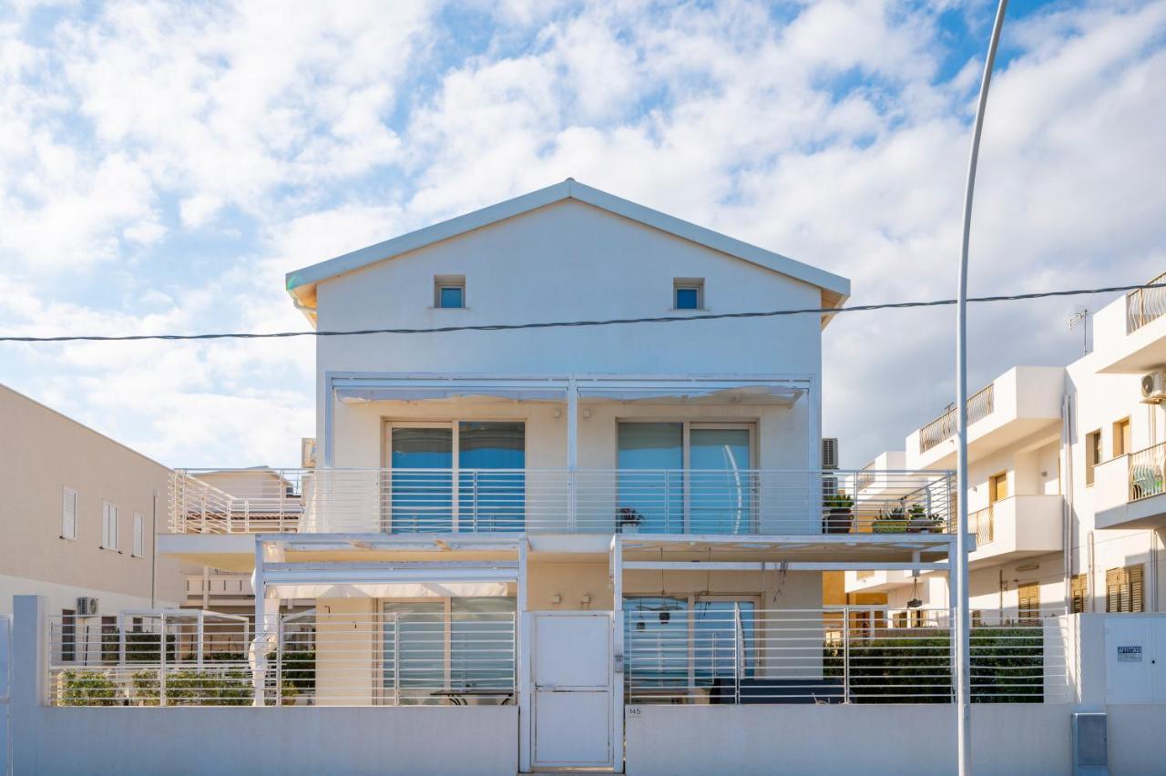 Luci Apartment Sea Beach Avola Ngoại thất bức ảnh